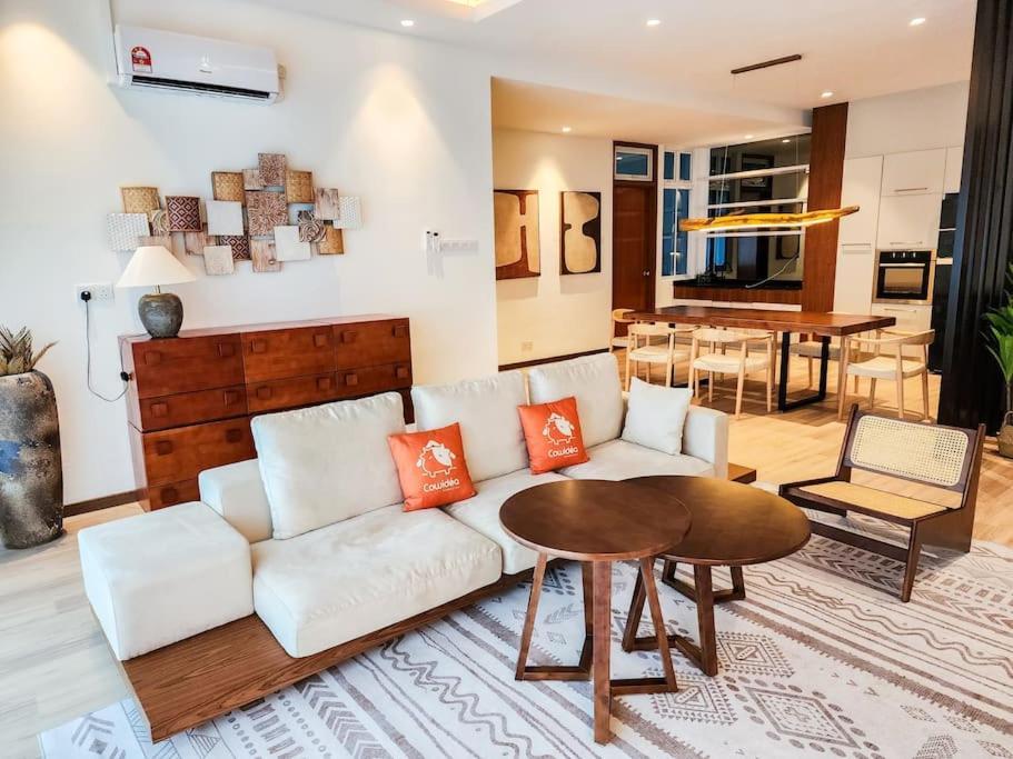 Apartment Railway Stylish Johor Bahru